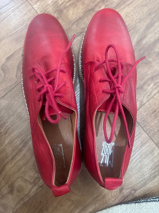 Miz Mooz Shoes - Miz Mooz Red Leather Lace-Up Oxford Shoes Size 41 Burnished Brogue